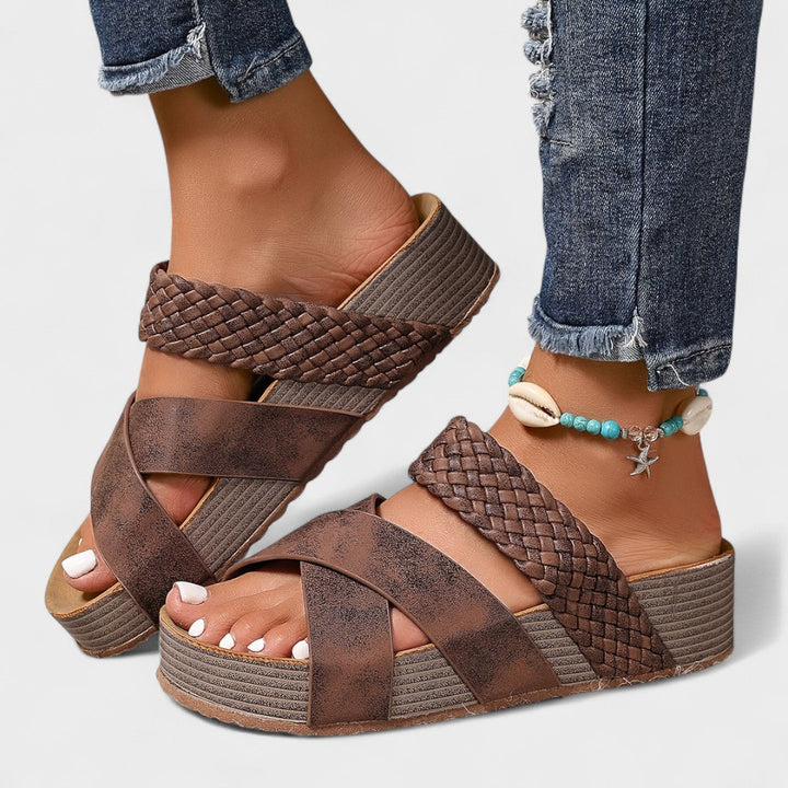 Laura | Modern Orthopedic Sandals