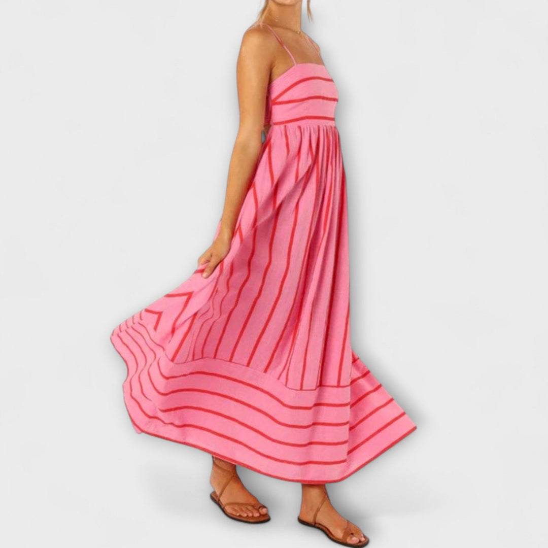 Svea - Maxi Dress in Bare Bloom