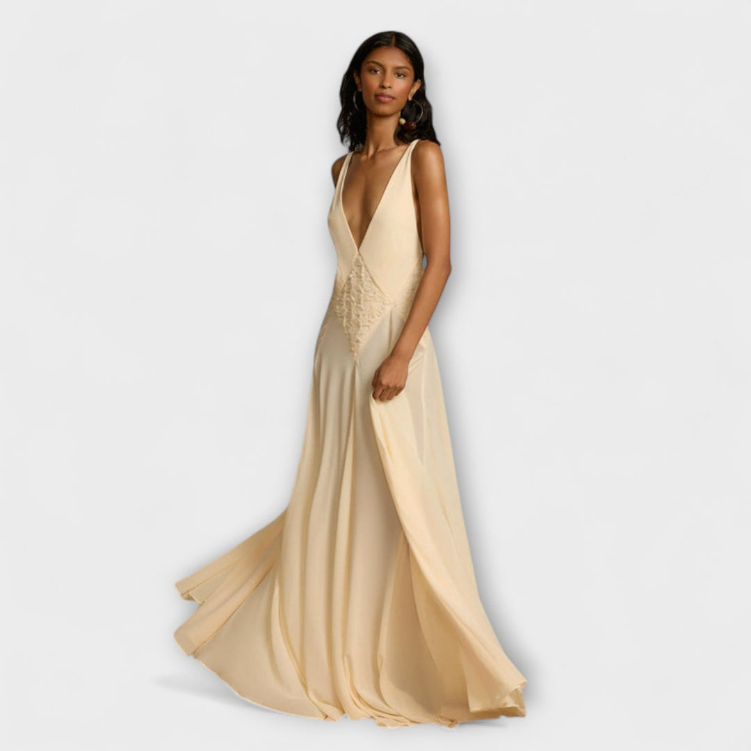 Lavinia - Maxi Dress with Deep V-Neck